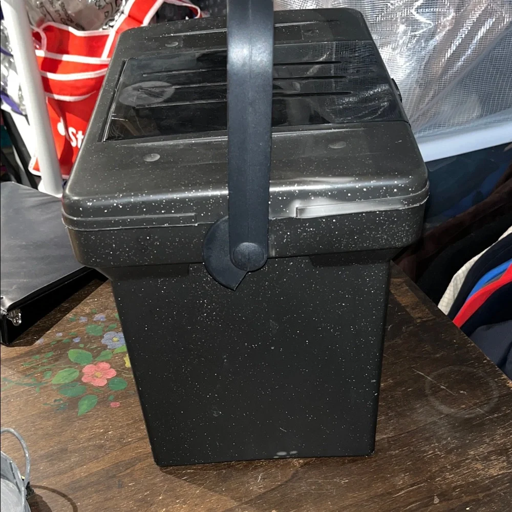 Source Unknown Black Portable File Box with Folders NWOT